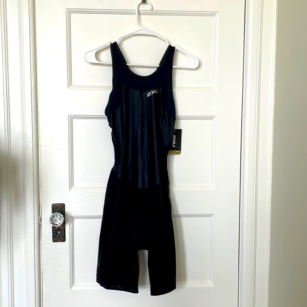 2XU X-vent Y-back Trisuit NWT